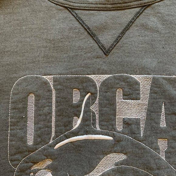 Vintage Orca Vancouver Island crewneck sweatshirt - Picture 2 of 4